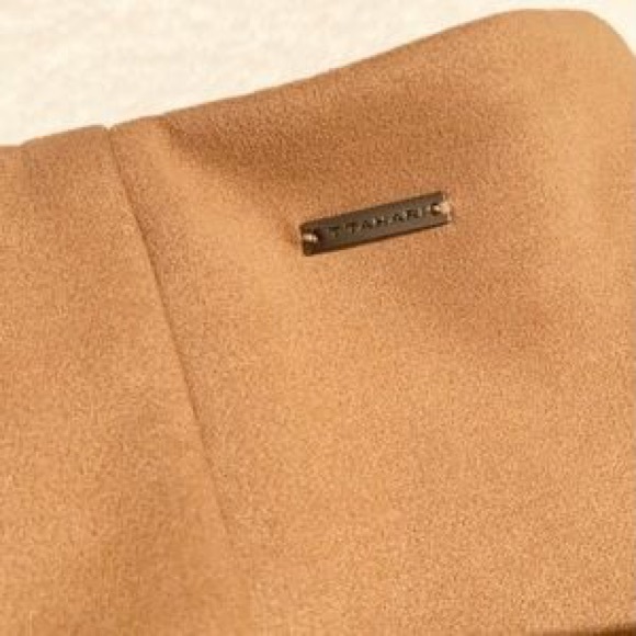 T TAHARI Faux Suede Mini Skirt In Caramel XL - Picture 6 of 9